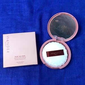 WANDER BEAUTY Play All Day Translucent Powder Brand New